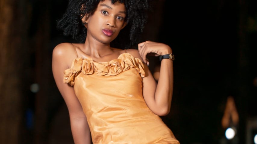 Online livesex met Jenalla24
