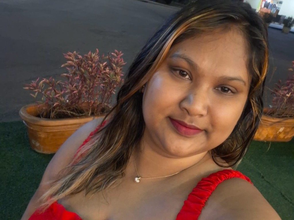 Online livesex met Mariskaxxx