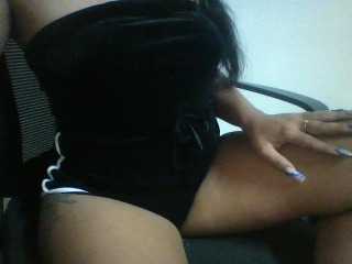 Online livesex met deliciabebe