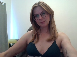 Online livesex met savannagirl